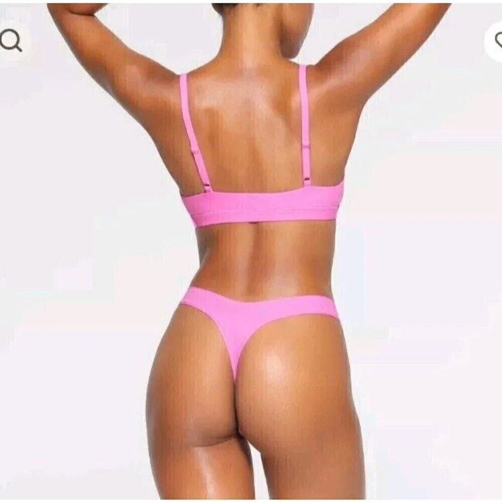 SKIMS brand new